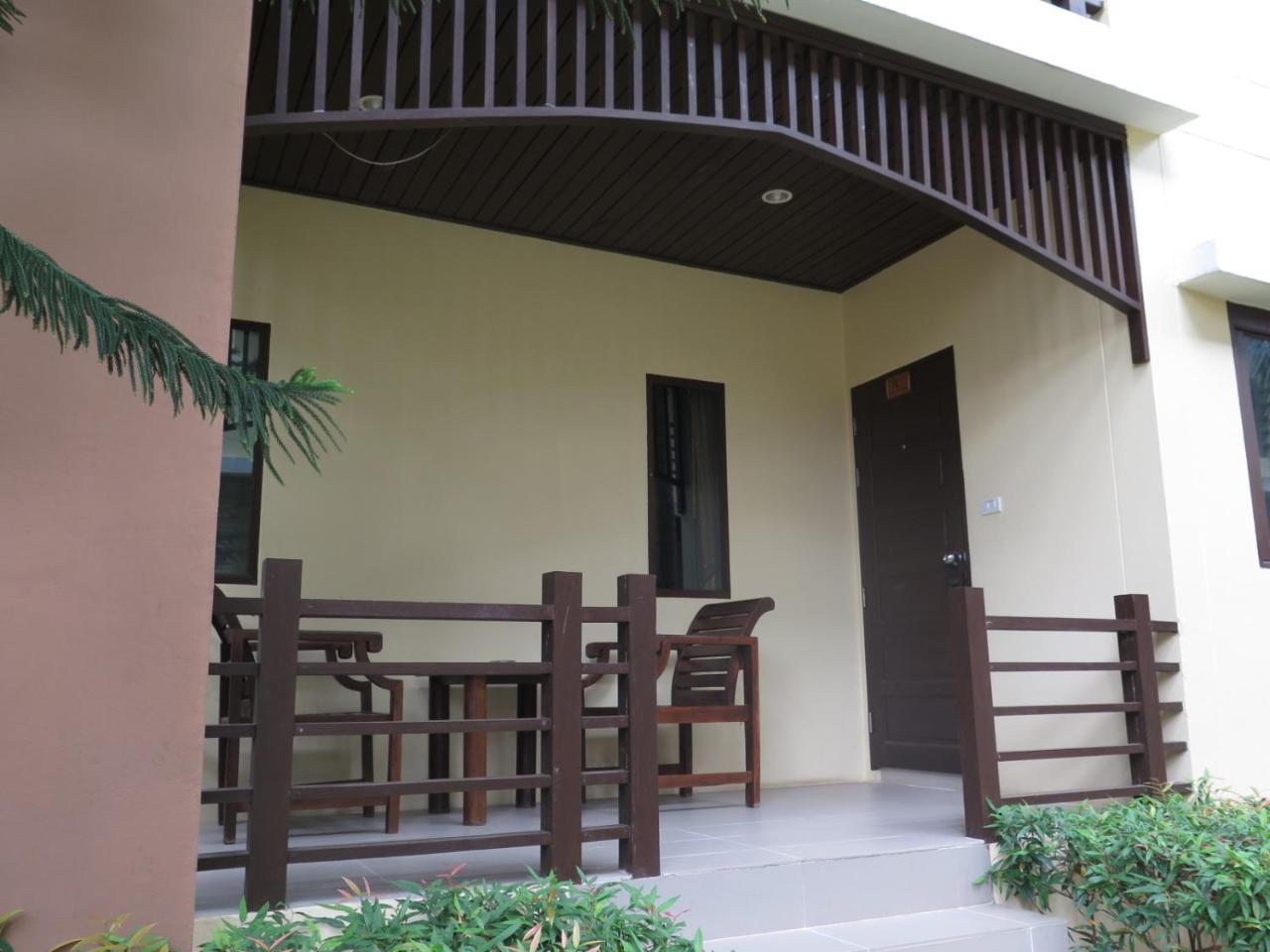 Tandt House Hotell Lamai Beach  Exteriör bild